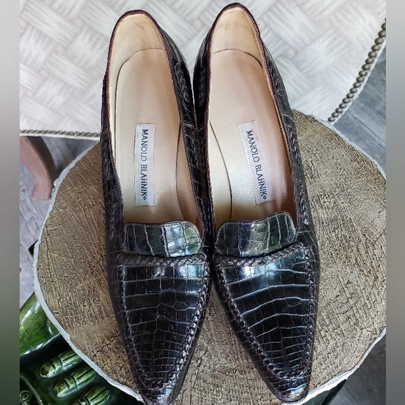 Manolo Blahnik | Shoes | Manolo Blahnik Alligator Heels Vintage Size 38 ...